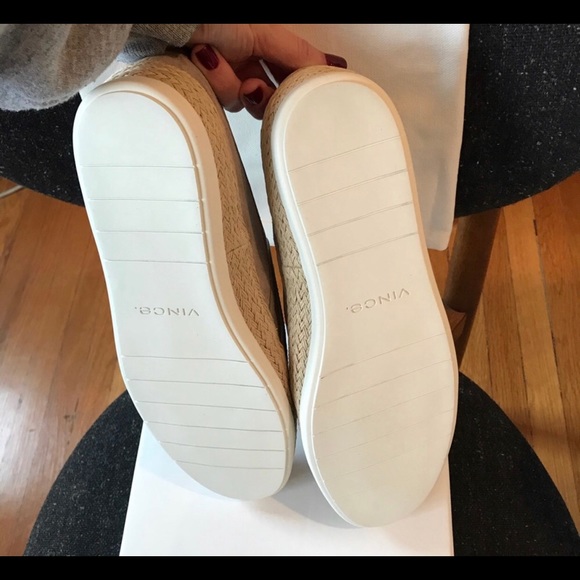 NWT Vince Acker Slip-On Sneaker - Picture 7 of 7